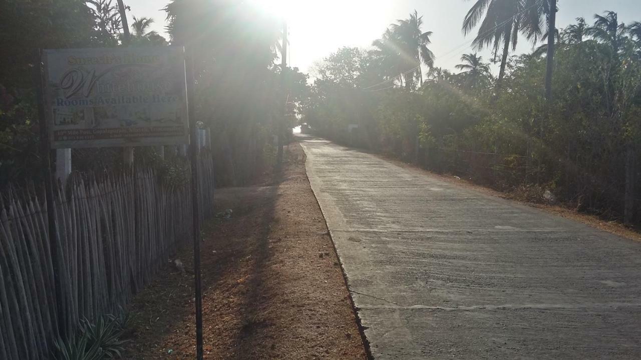 Oceanic White House Hotel Nilaveli Exterior photo